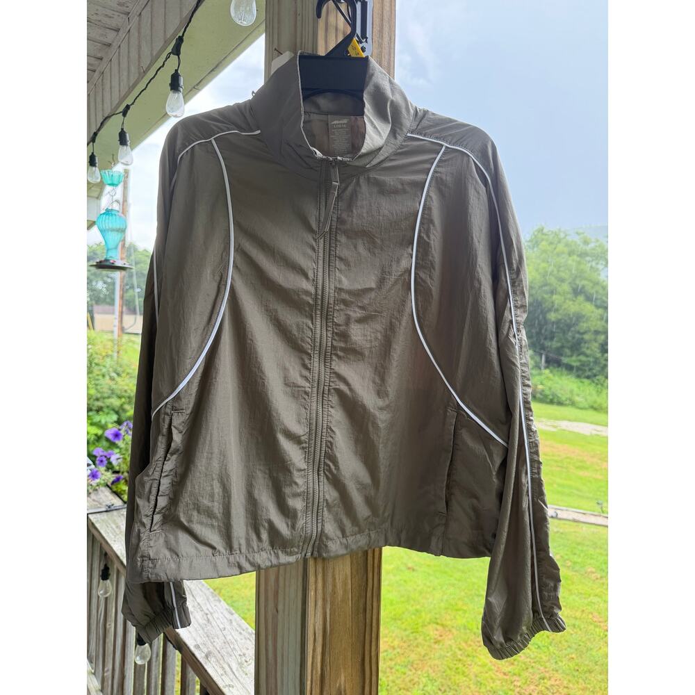 NWT AVIA Full Zip Gray Water Repellent Tennis Jacket Size L Athleisure Golf